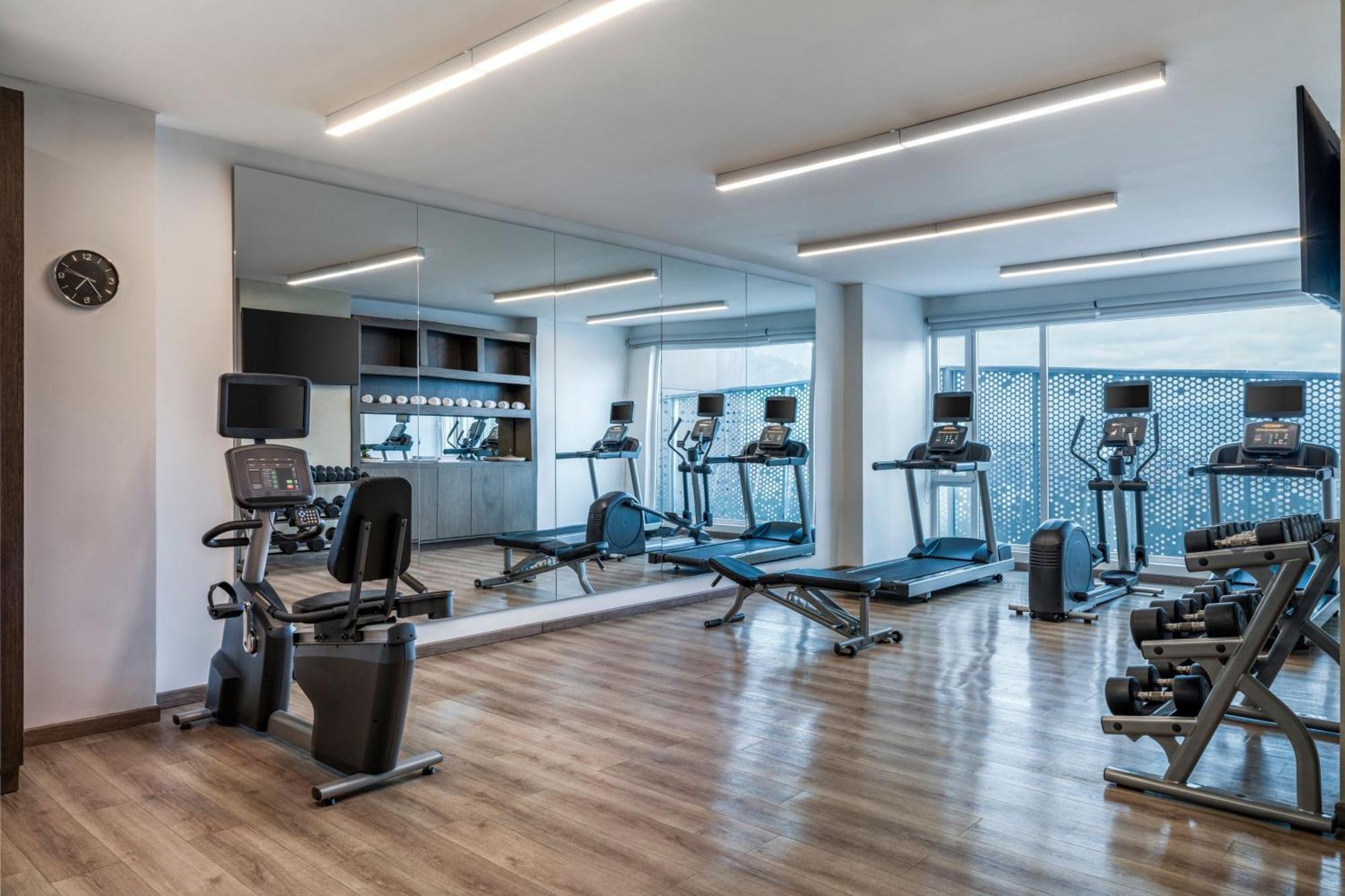 Ac Hotel By Marriott Bogota Zona T Εξωτερικό φωτογραφία