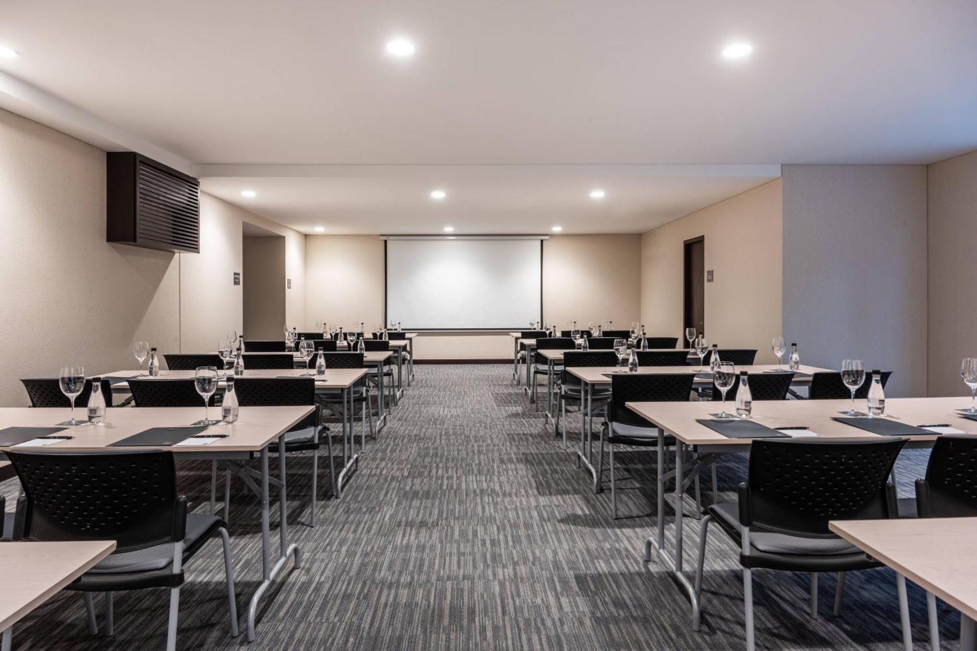 Ac Hotel By Marriott Bogota Zona T Εξωτερικό φωτογραφία