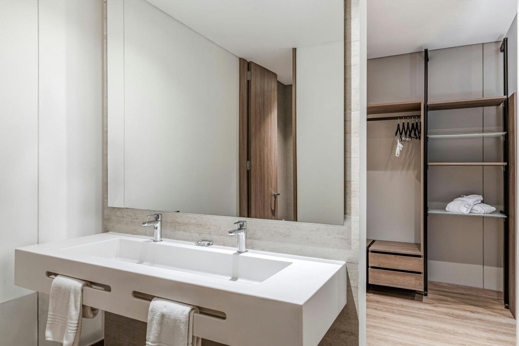 Ac Hotel By Marriott Bogota Zona T Εξωτερικό φωτογραφία