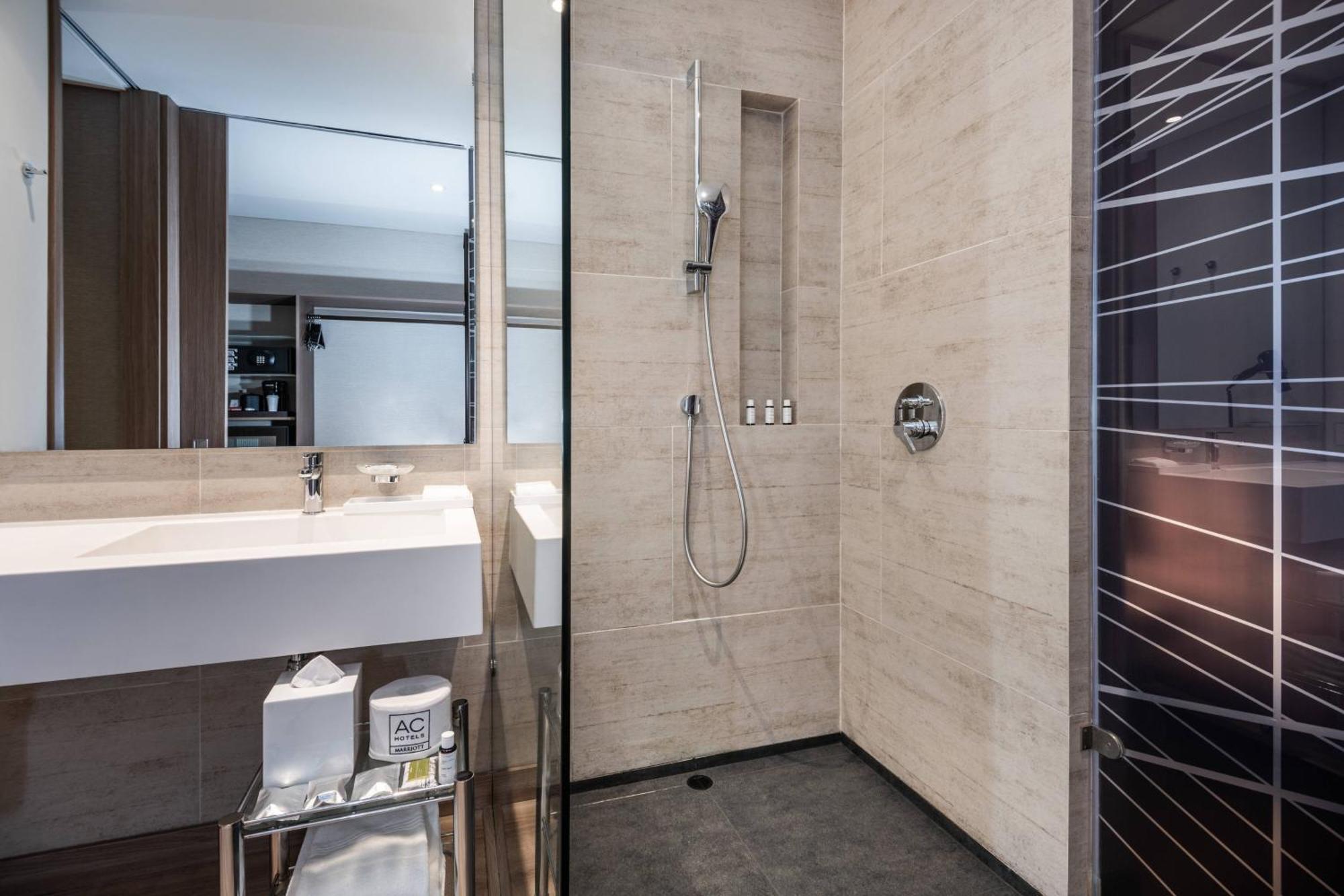Ac Hotel By Marriott Bogota Zona T Εξωτερικό φωτογραφία